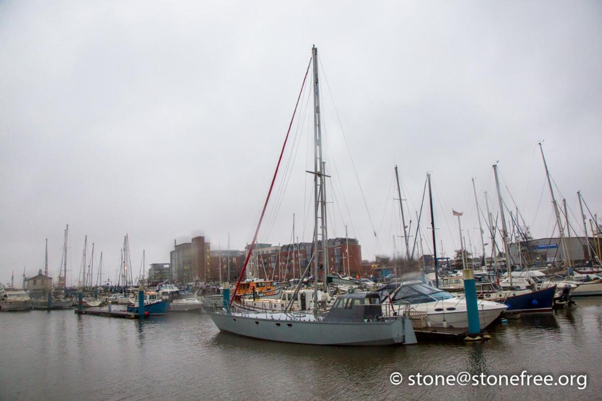 Boutique 1 Bdrm Duplex Suite On Marina 305 Kingston upon Hull Exterior photo